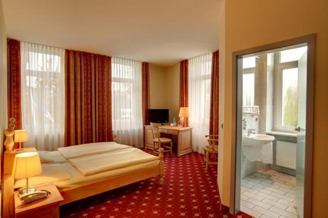 Hotel Kronprinz Garni Мінден Номер фото