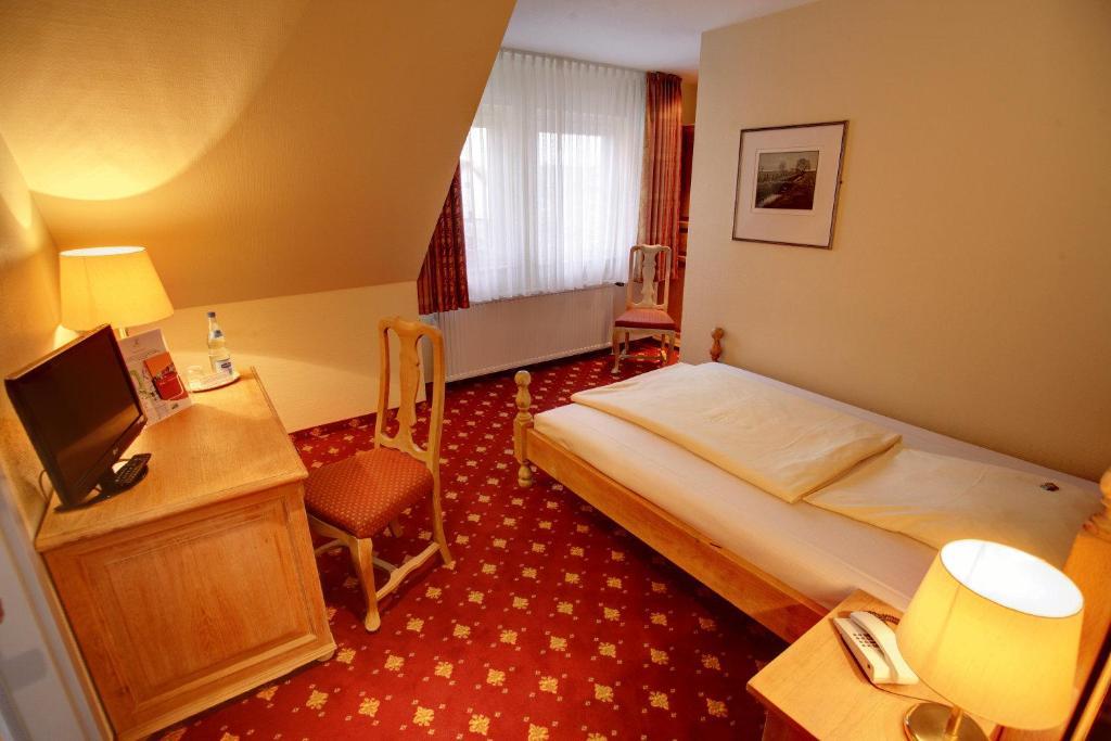 Hotel Kronprinz Garni Мінден Екстер'єр фото